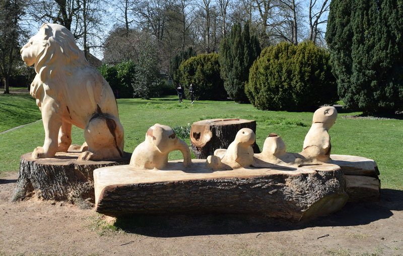 Aslan bench