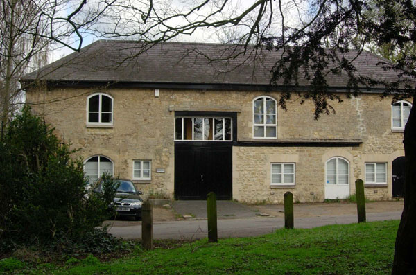 Bury Knowle coach house