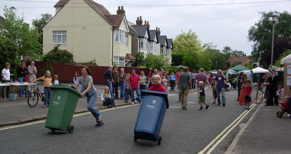 Wheelie bin race