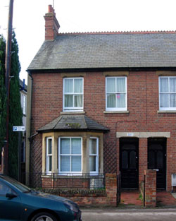12 (formerly 10) Old High Street