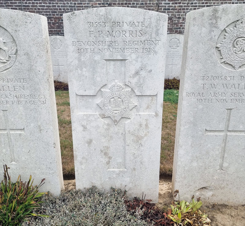 Frederick Morris's grave in France